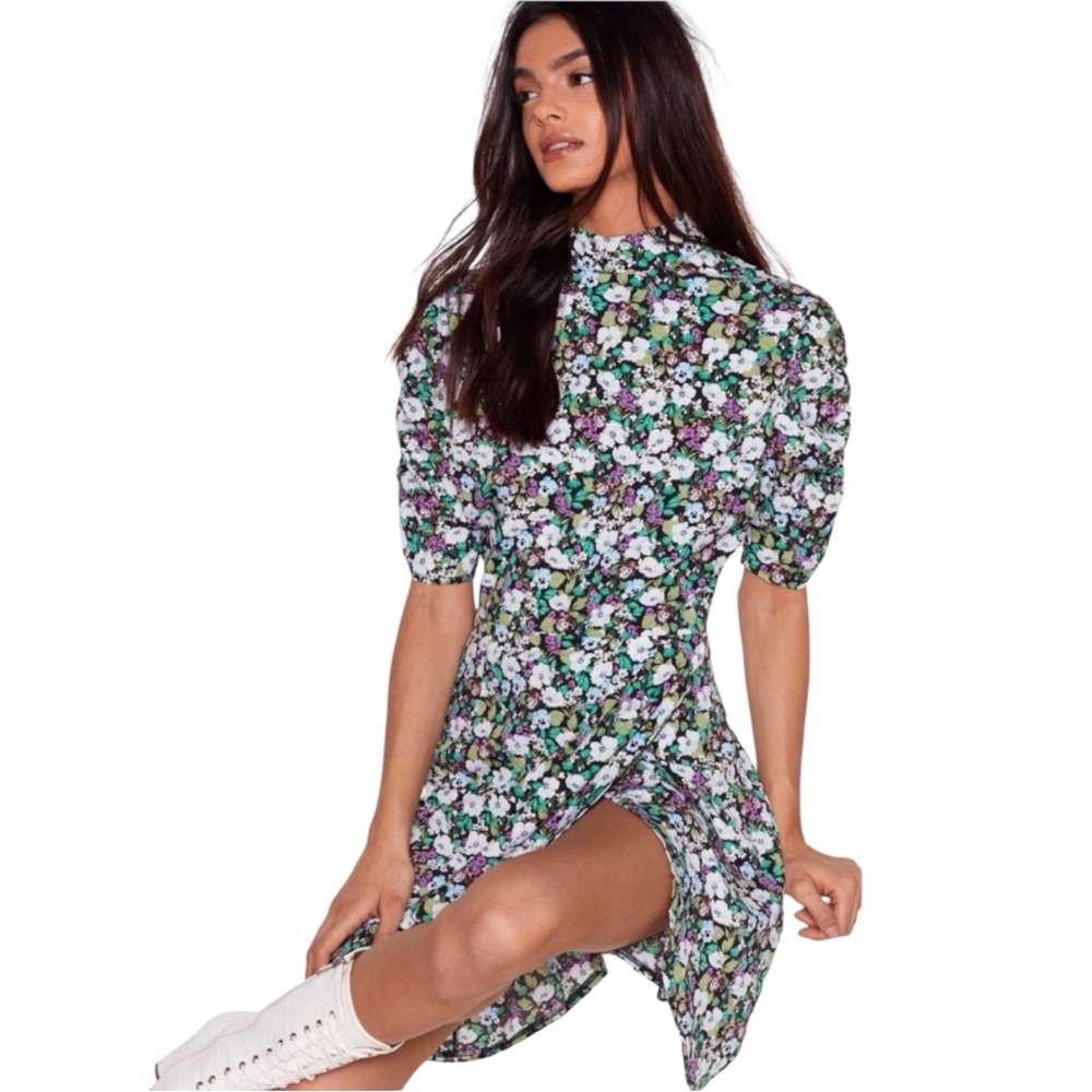 Nasty Gal Size 4 Bloom To Grow Floral Mini Dress Ruched Sleeves Wrap Skirt Green